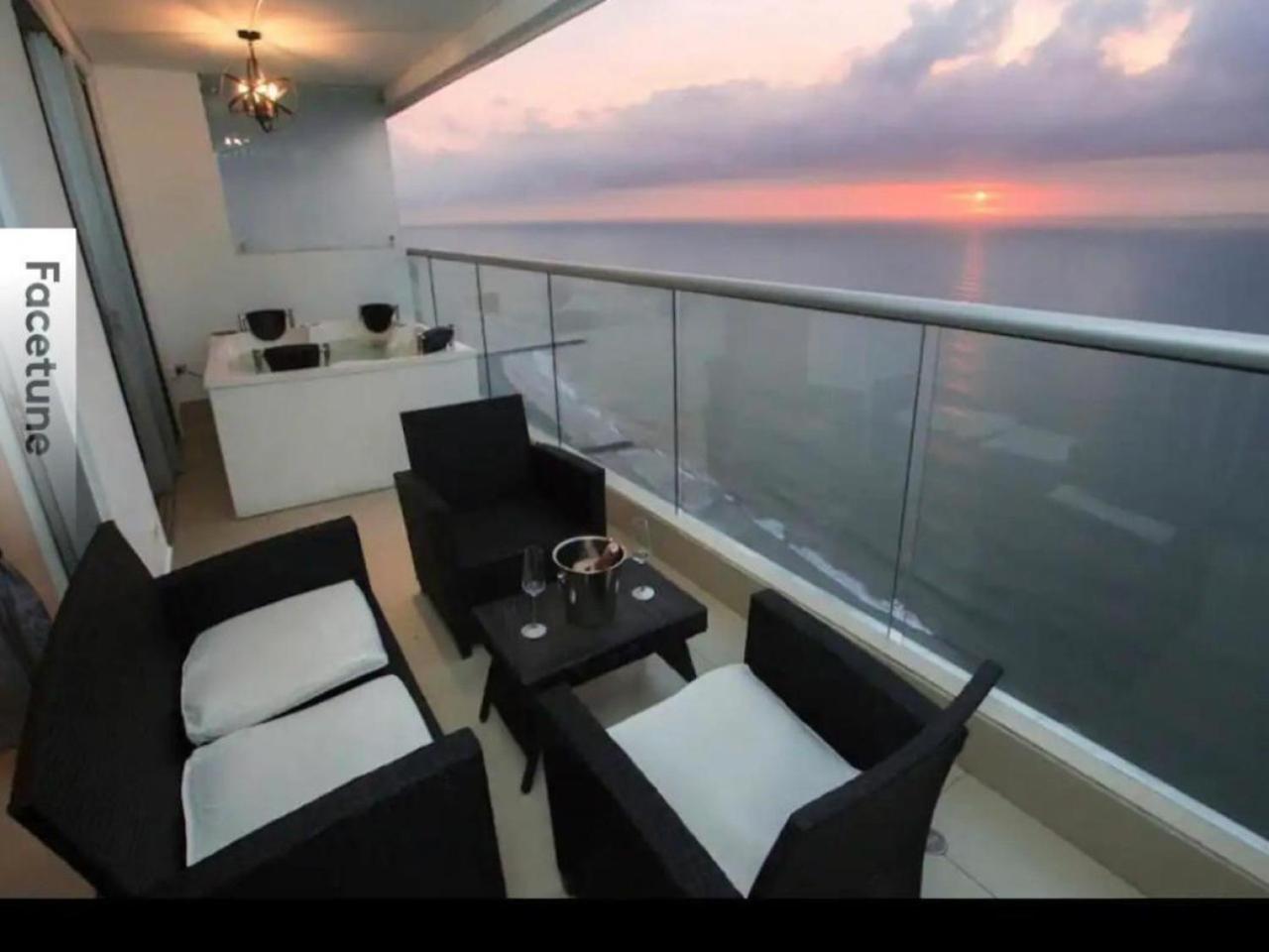 Empire Presidential Private Jacuzzi * Cartagena